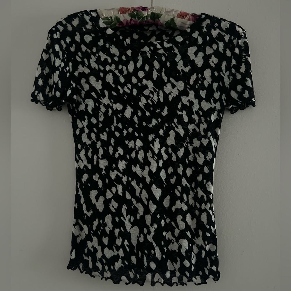 Black & White Translucent Stretch Tee Sz S